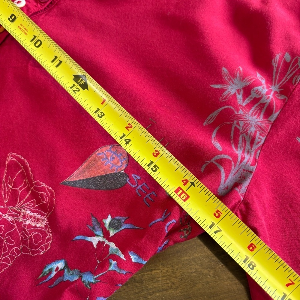 Desigual Words Long Sleeve Blouse Pop Over Top M Tiger Printed Artsy Edgy Art M - Picture 7 of 10